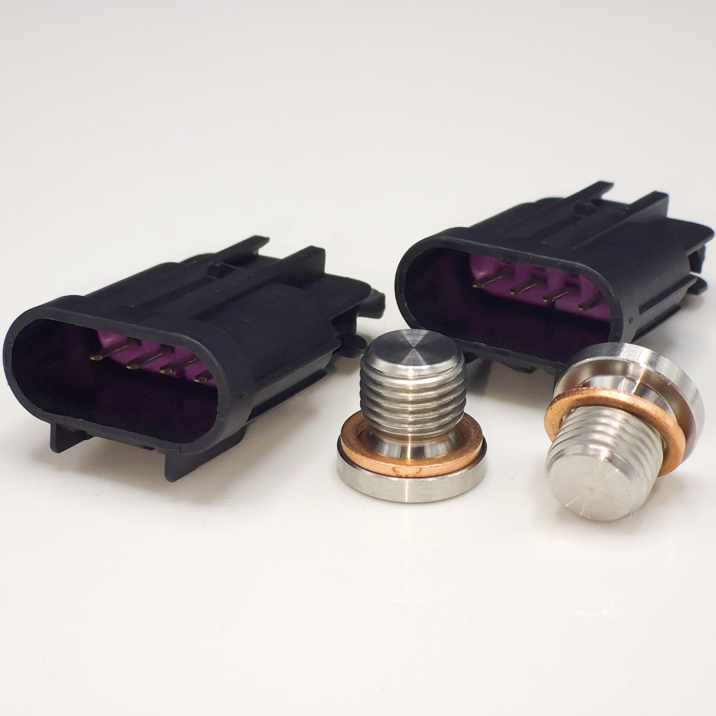 Euro 4 o2 sensor eliminator fitted to Royal Enfield Interceptor 650 2019-21 - Redline Superbikes / O2Eliminators.com