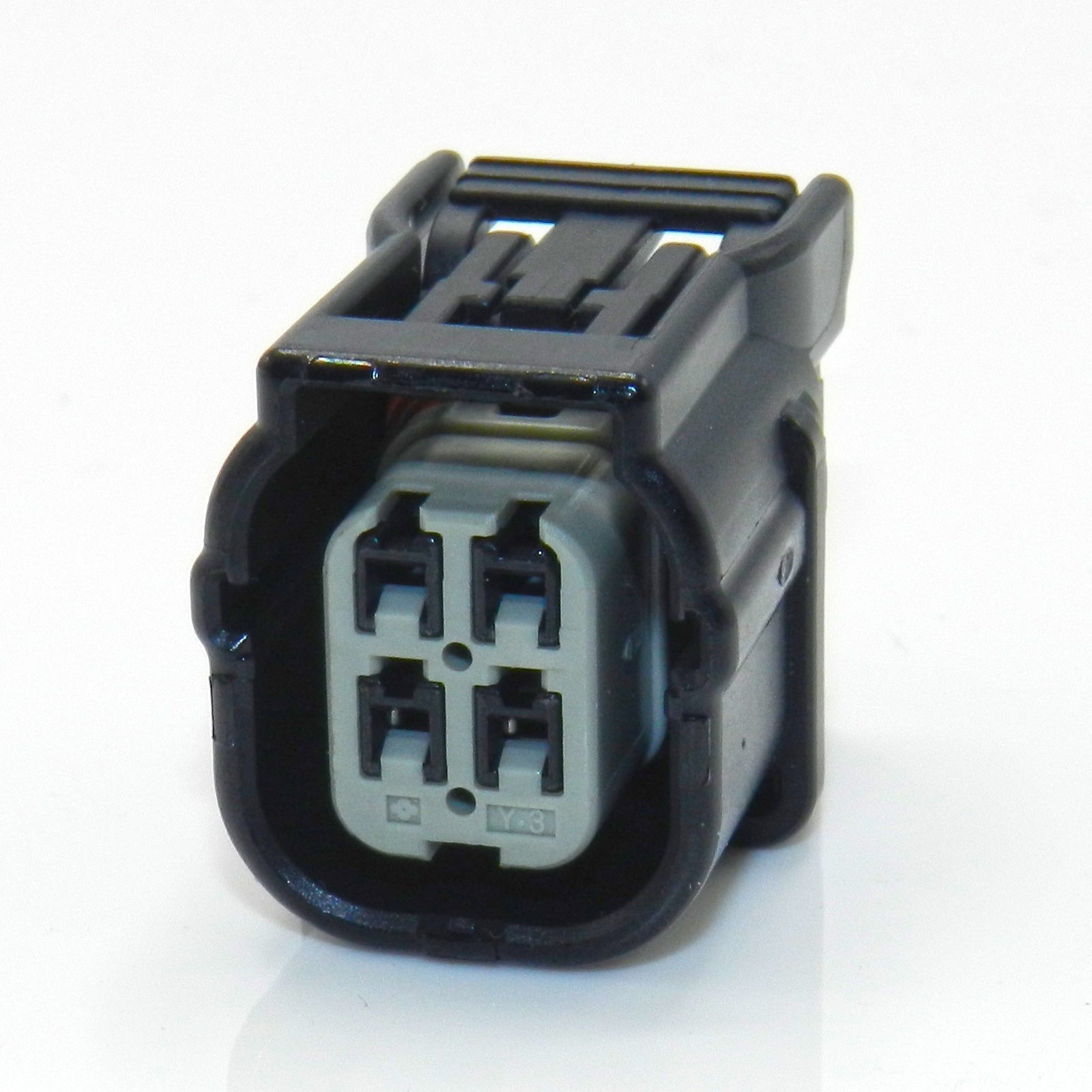 O2 sensor eliminator fitted to Honda Cb650 650F 2014-20 - Redline Superbikes / O2Eliminators.com